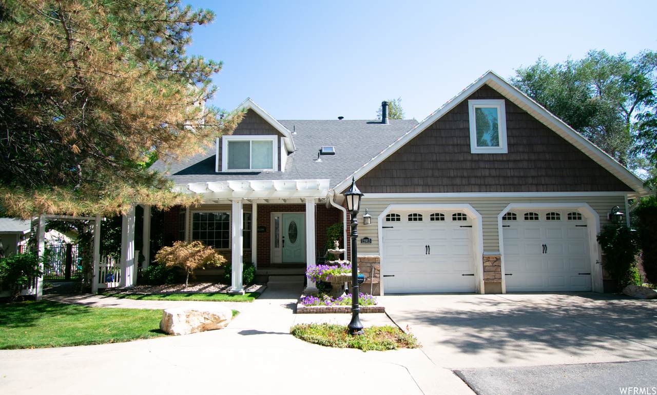 12913 Boulter St - Photo 1