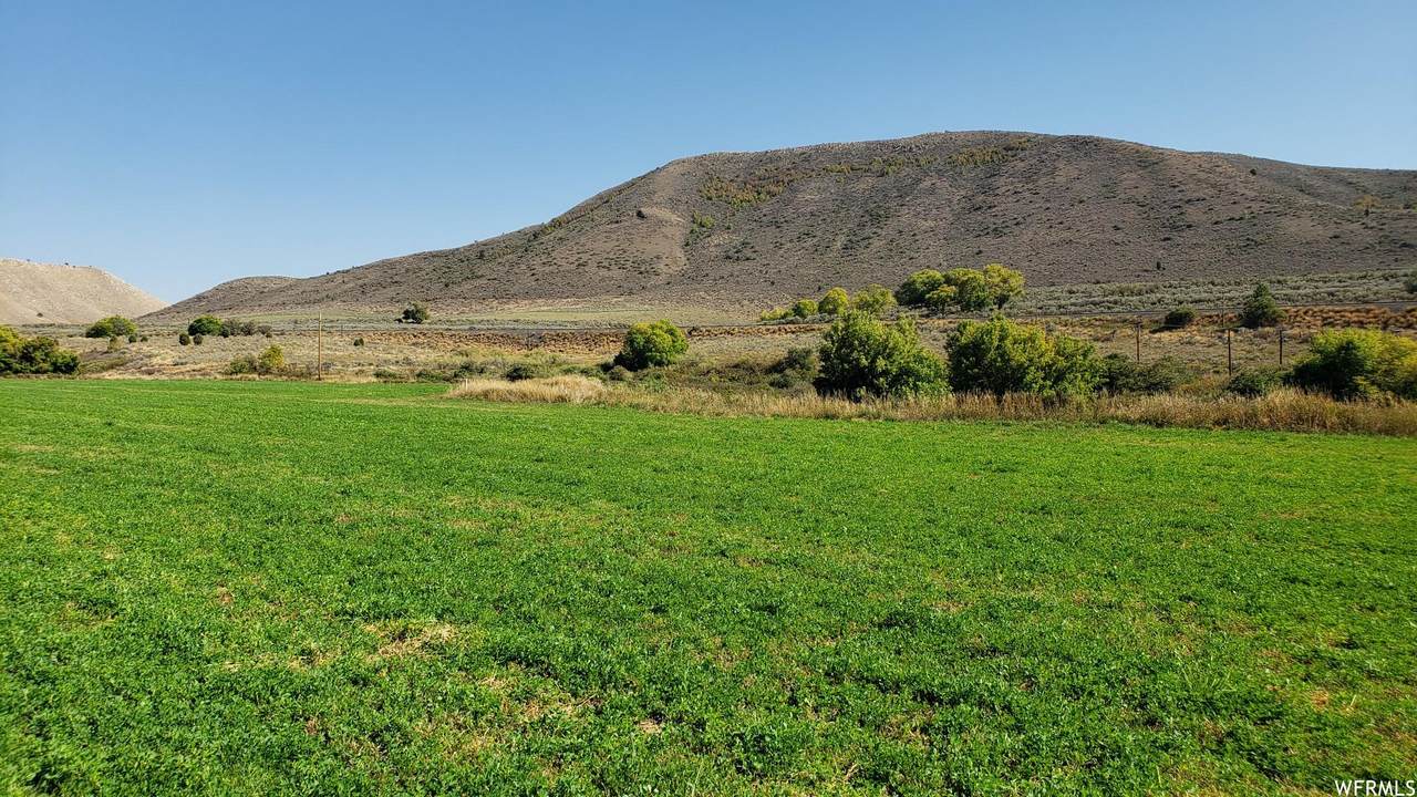 3469 Hwy 30 - Photo 1