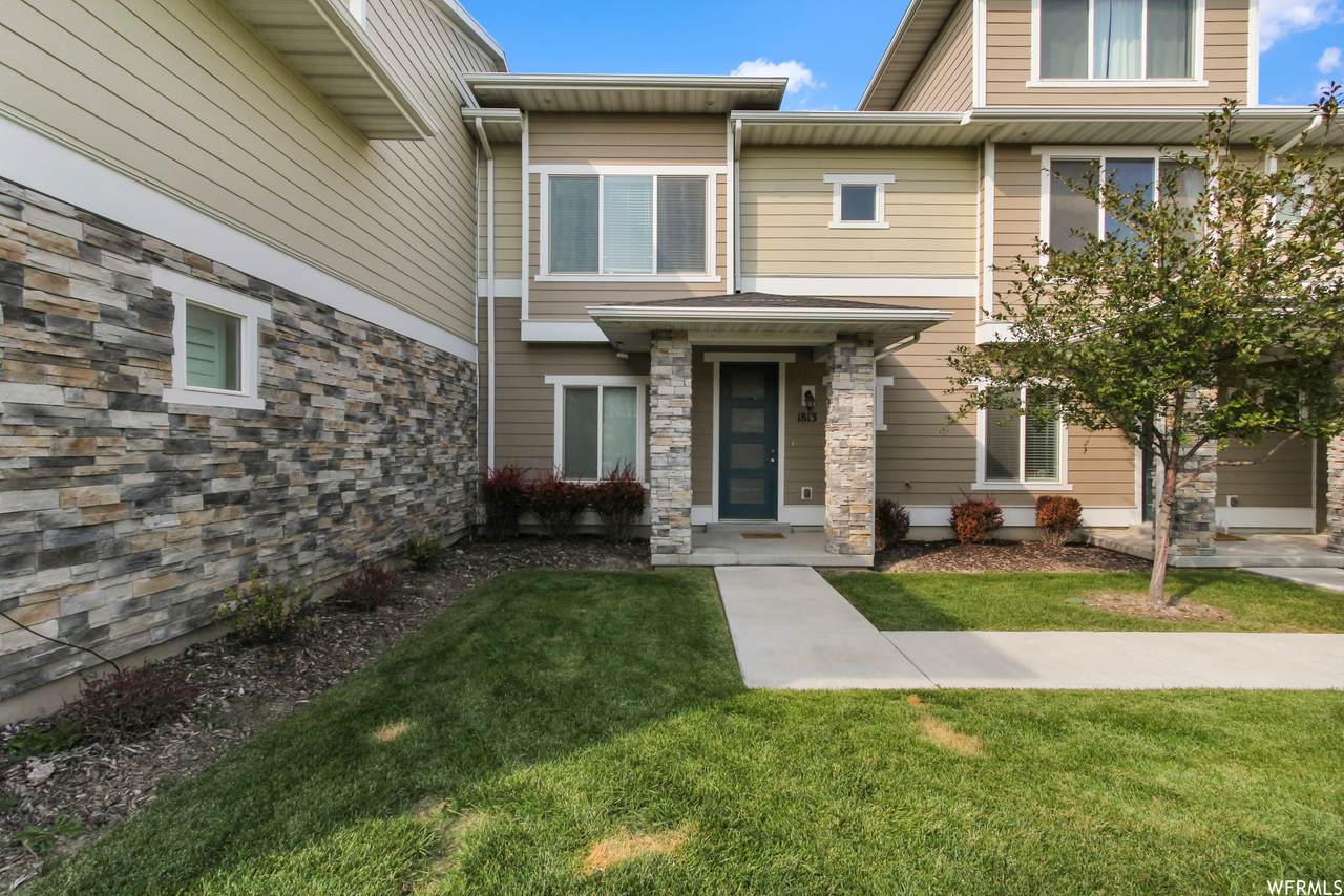 1813 Irini Ln - Photo 1