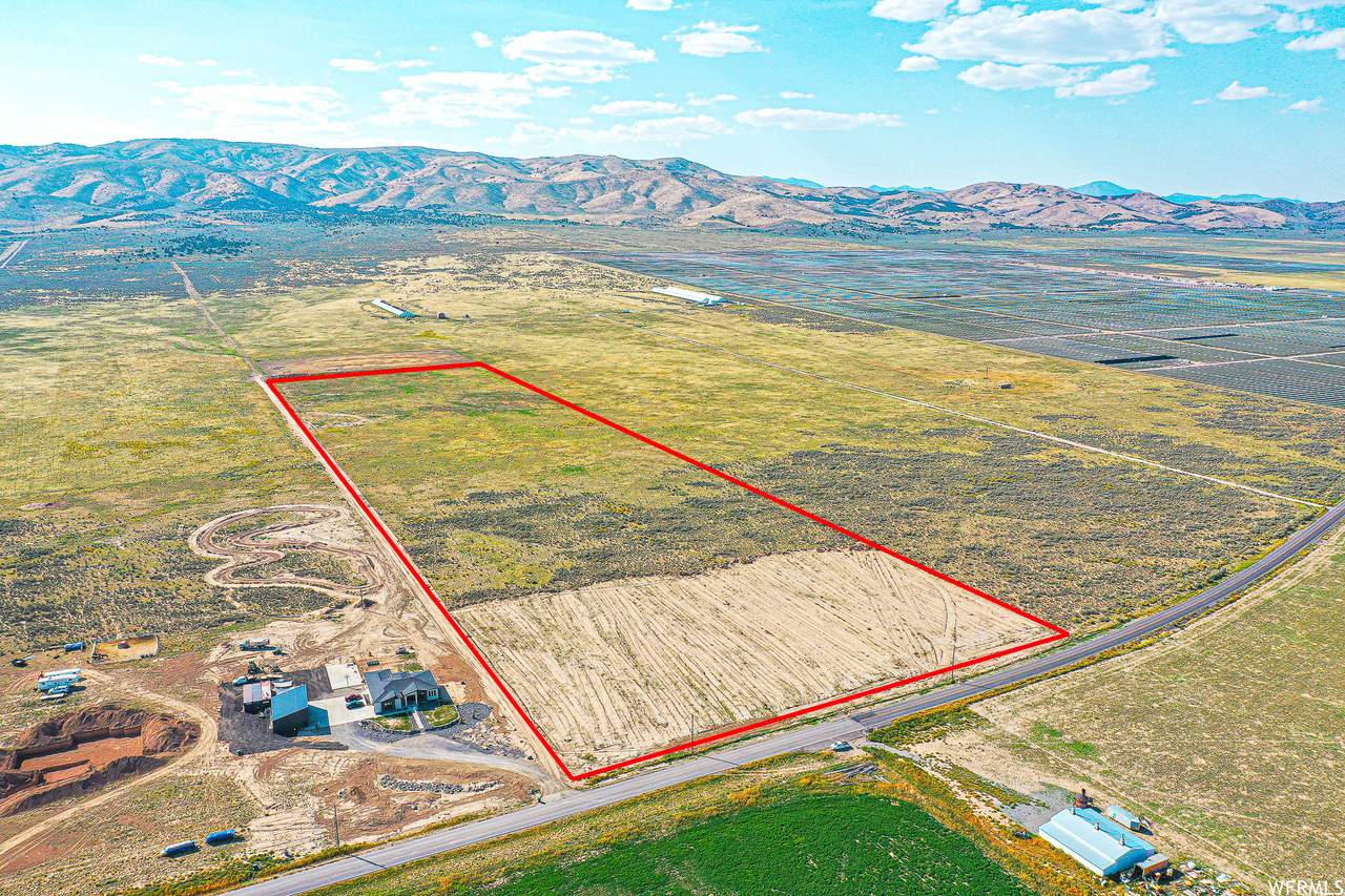 1065 Goshen Canyon Rd - Photo 1