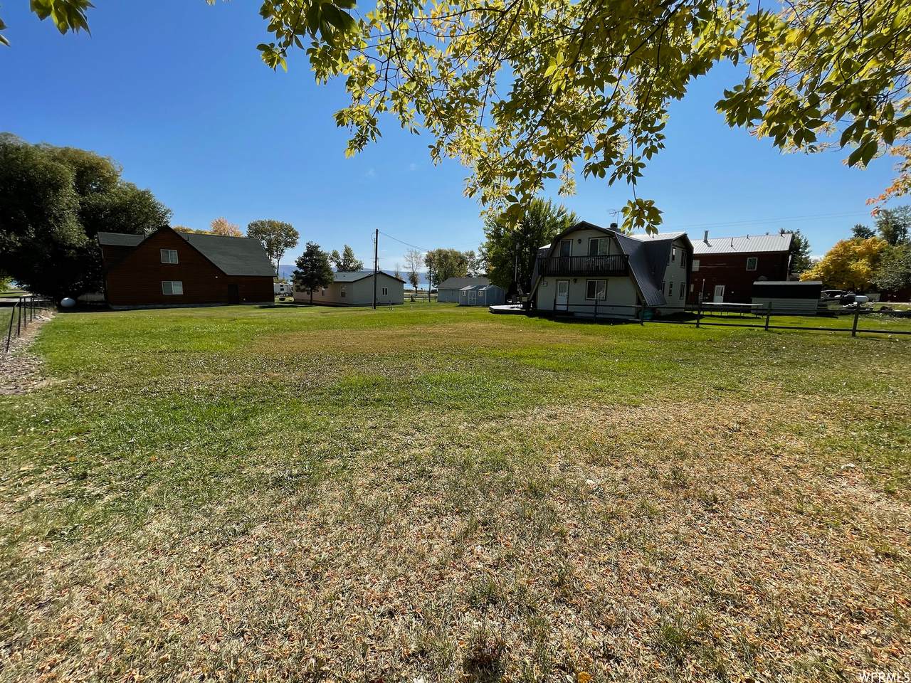 452 Lee St - Photo 1