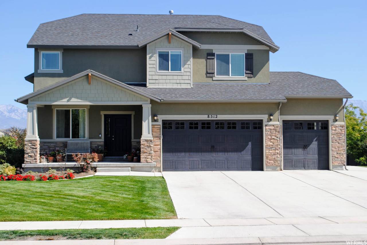 8512 North Stonebridge Ln - Photo 1