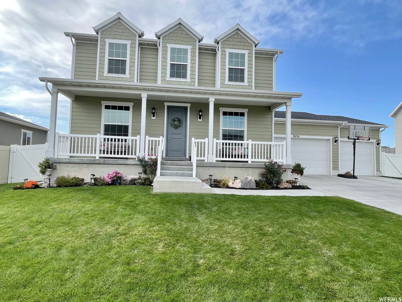 8494 Otter Creek Dr - Photo 1
