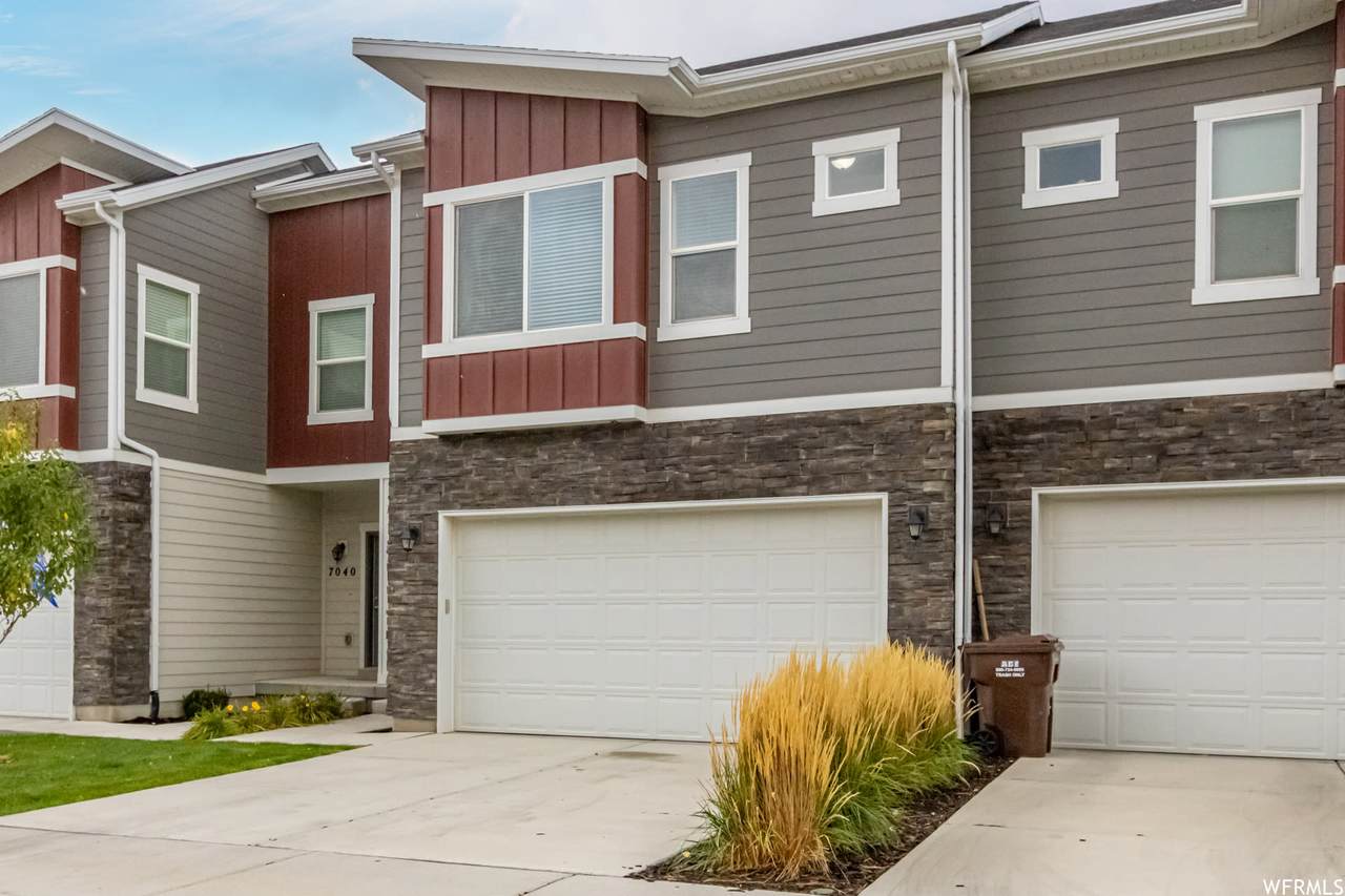 7034 Mountain Dr - Photo 1