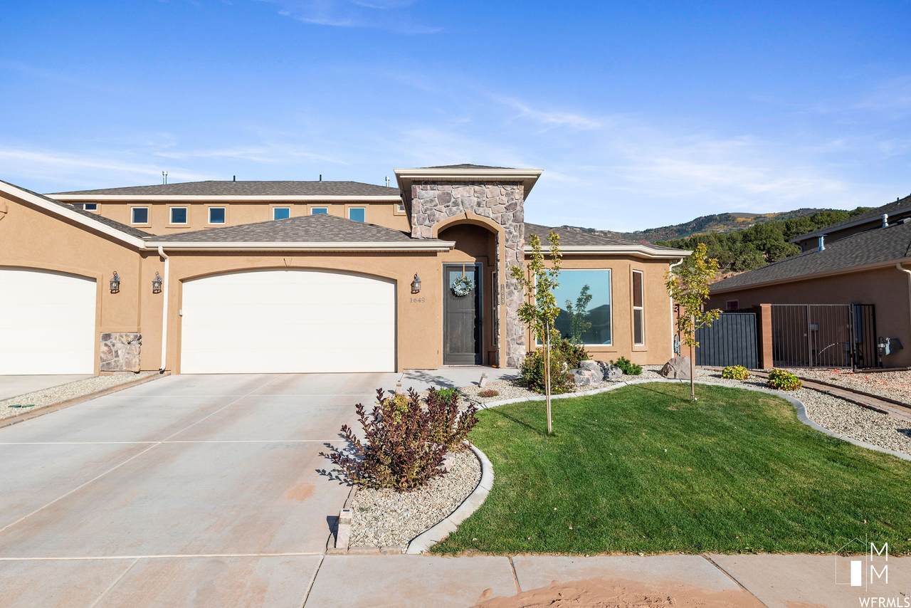 1649 East Canyon Dr - Photo 1