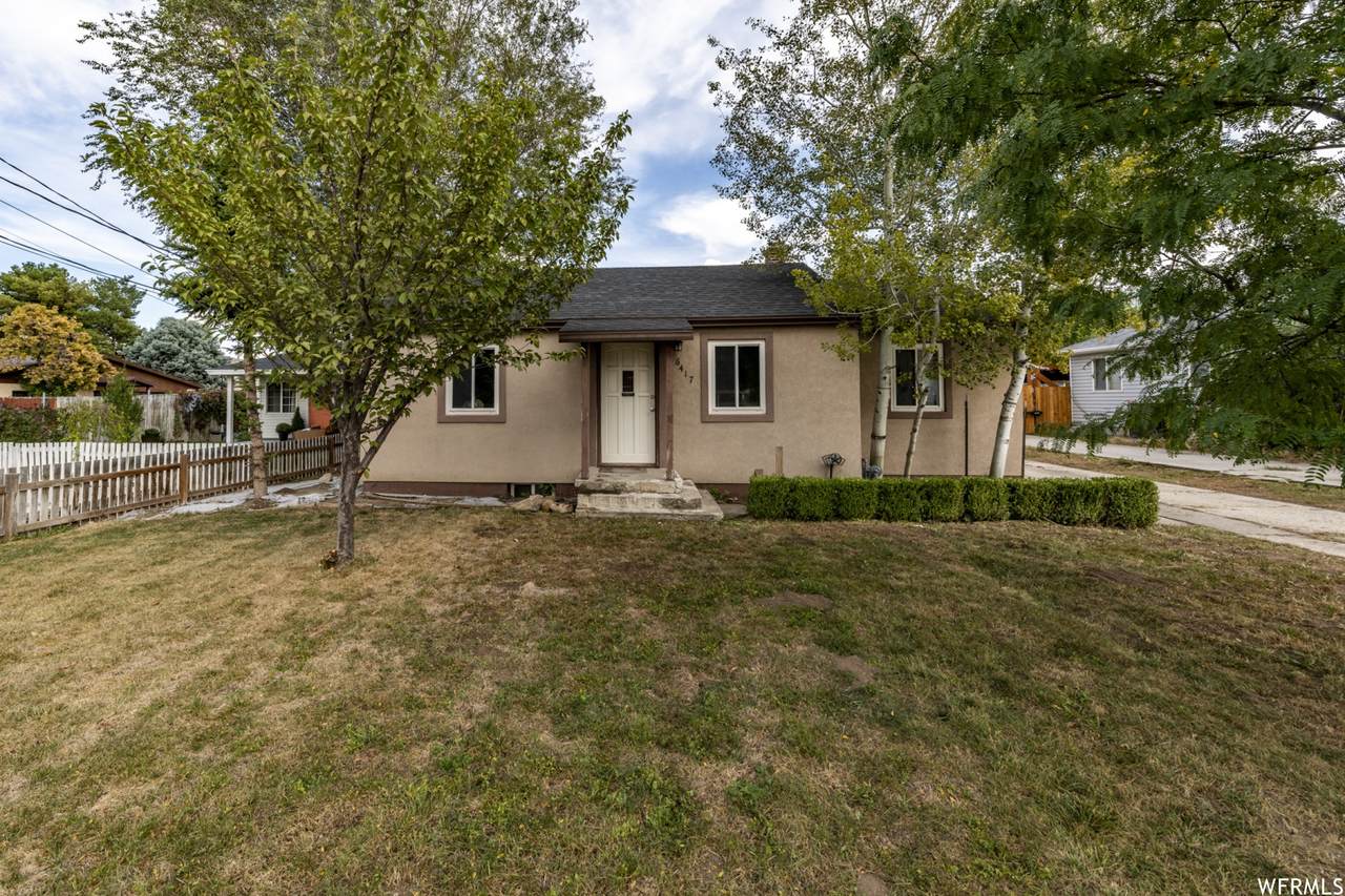 6417 Malstrom Ln - Photo 1