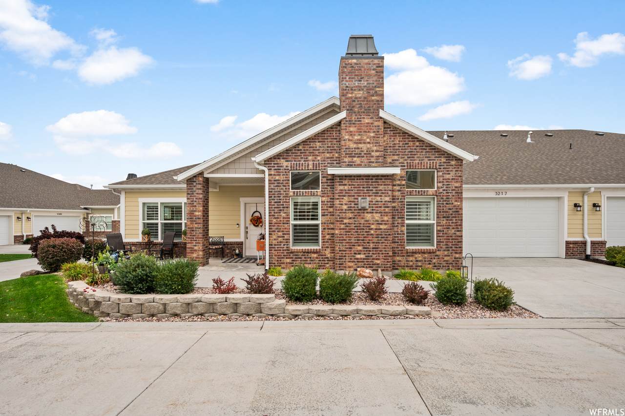 3217 Harvest Glory Dr - Photo 1