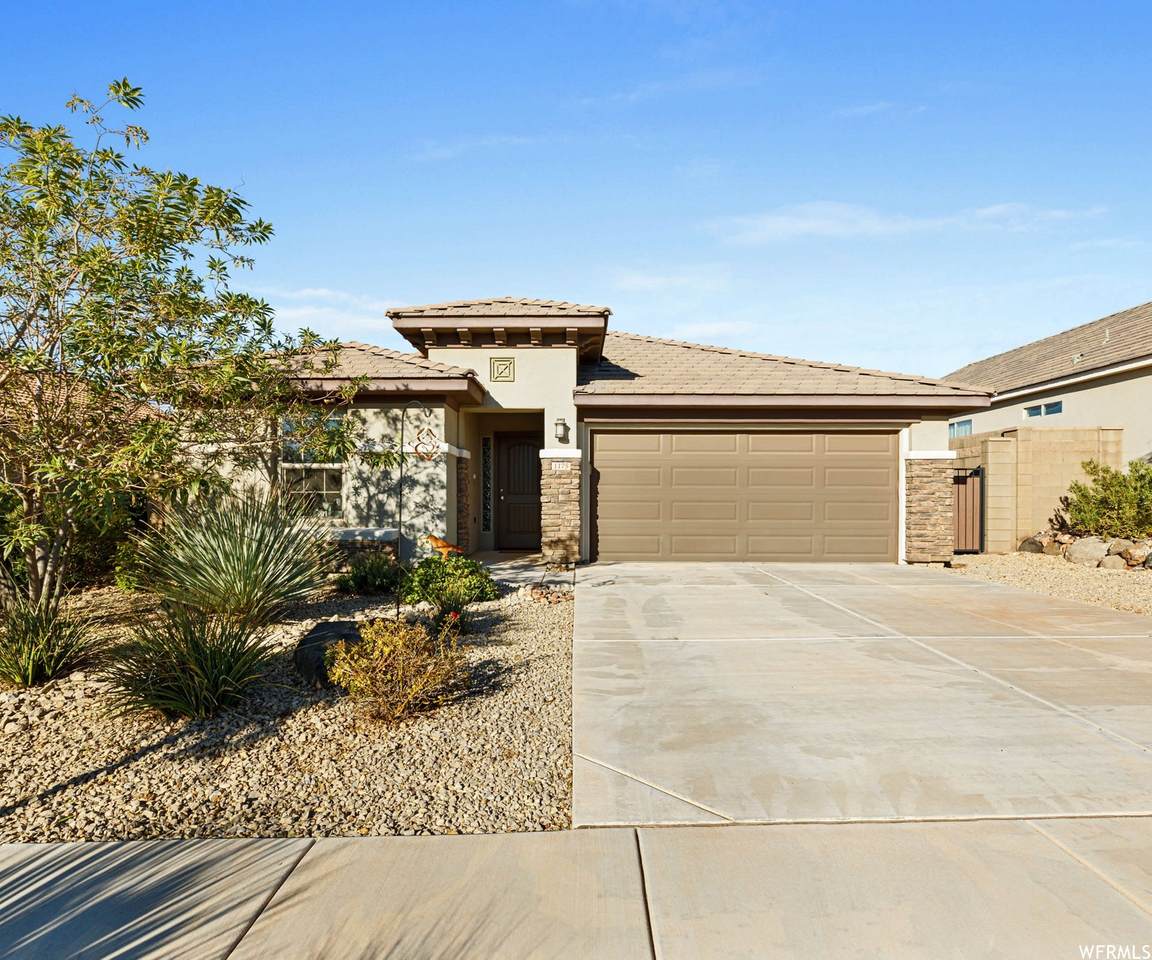 1175 Crown King Ave - Photo 1