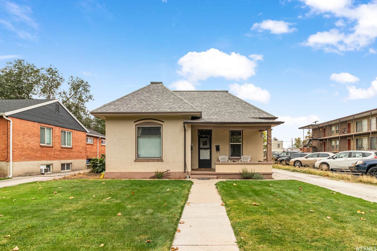 441 100 - Photo 1