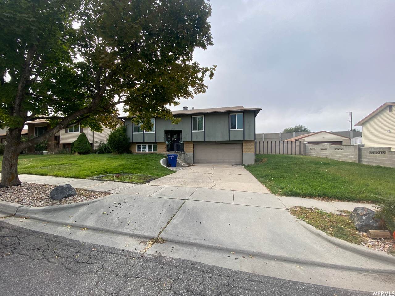 4412 Orleans Way - Photo 1
