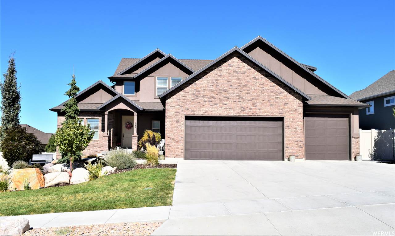 42 Hill Haven Dr - Photo 1