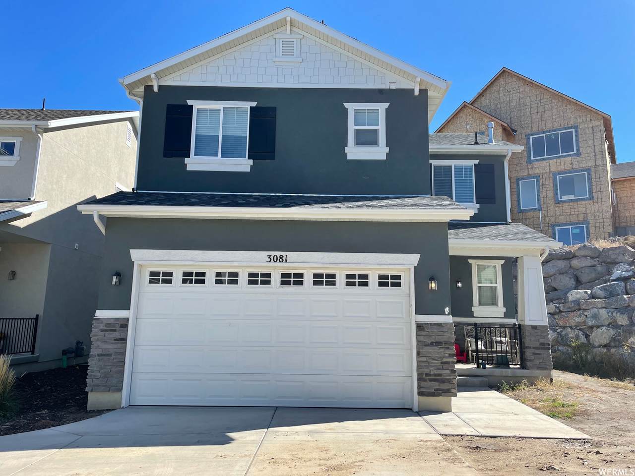 3081 Willow Dr - Photo 1