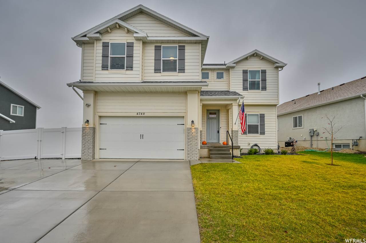 4748 Silver Ridge Rd - Photo 1