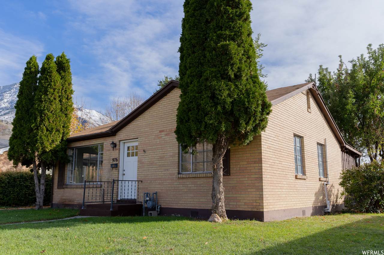 976 100 - Photo 1