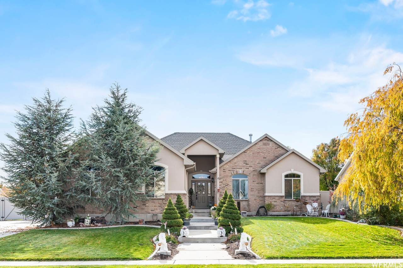 5203 Saddlecrest Cir - Photo 1