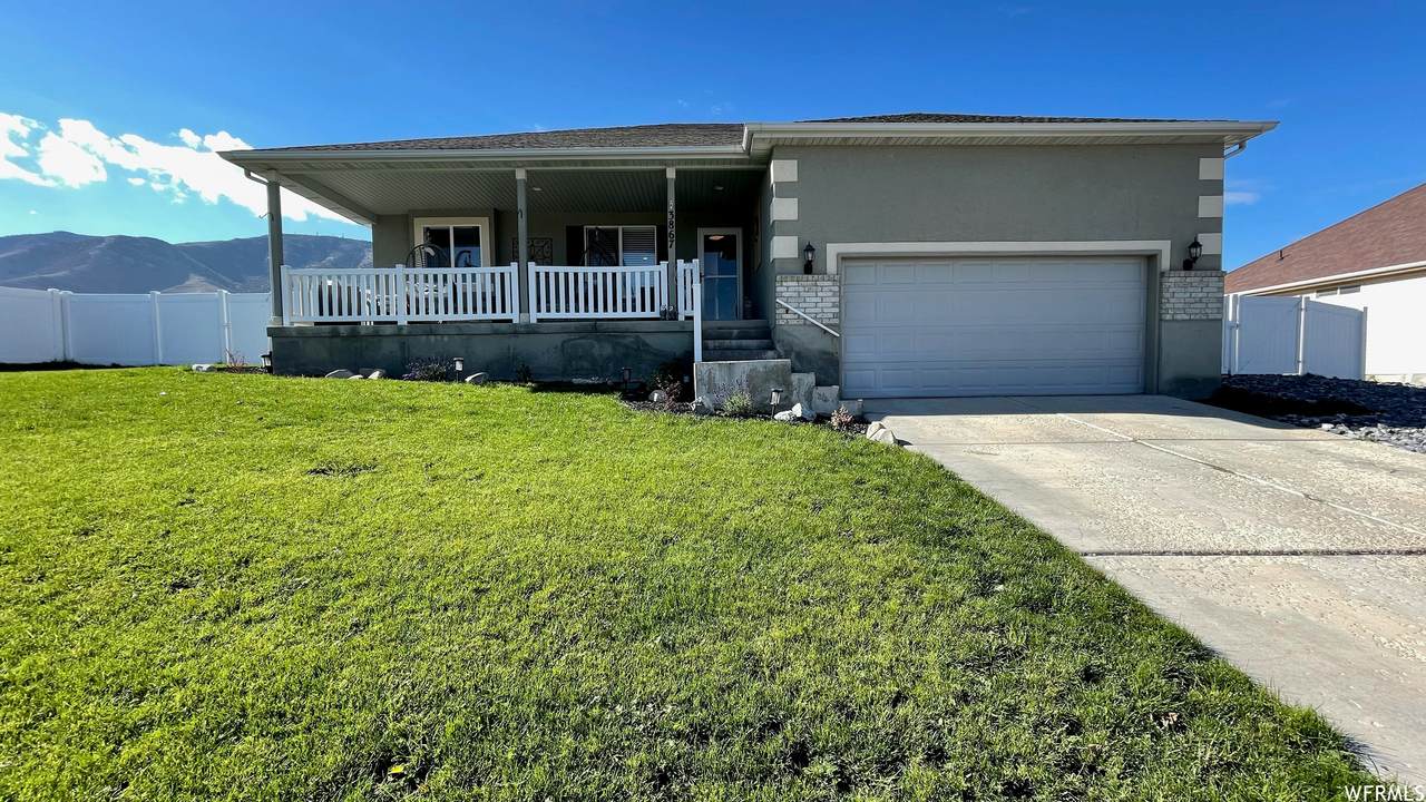 3867 Sunrise Dr - Photo 1