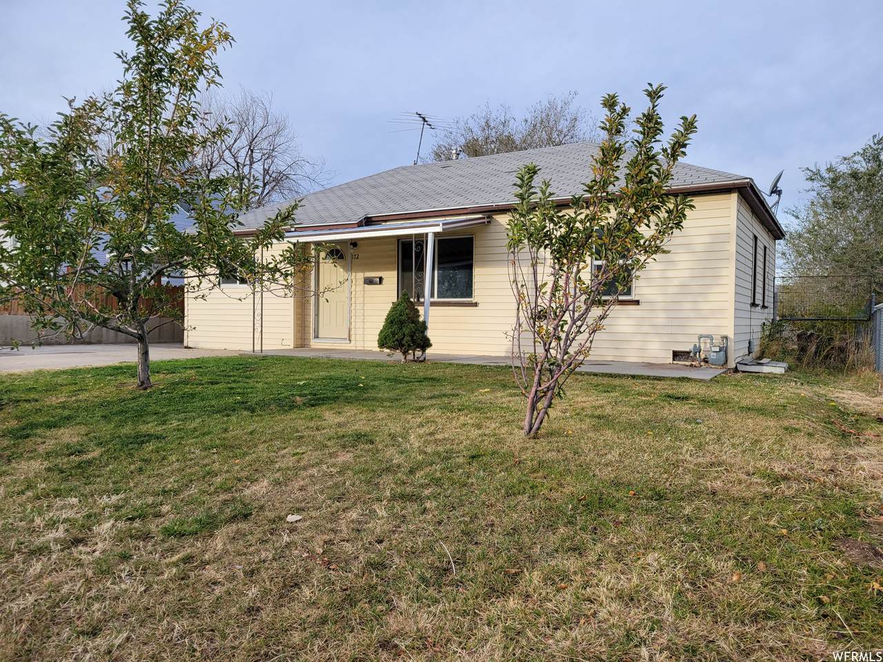 172 2ND St - Photo 1