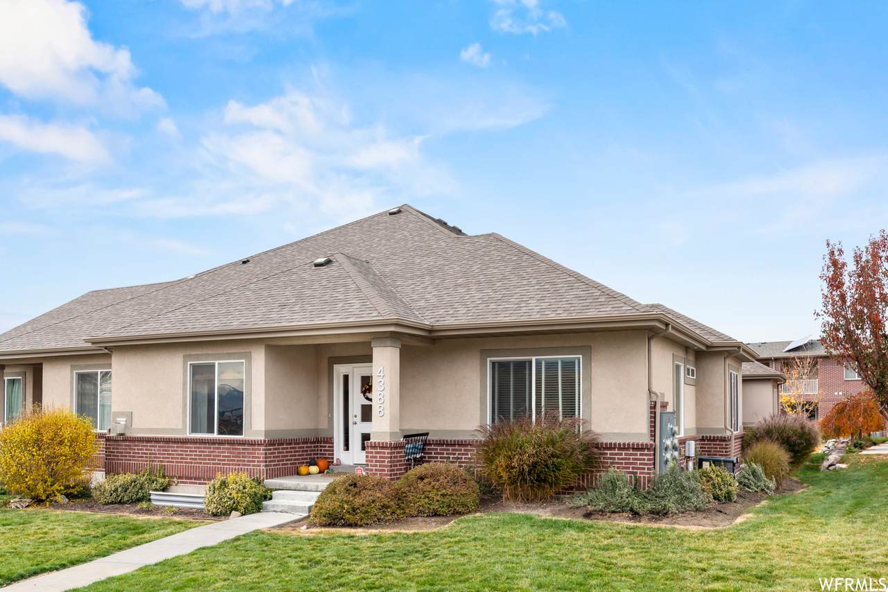 4388 Bridgestone Dr - Photo 1