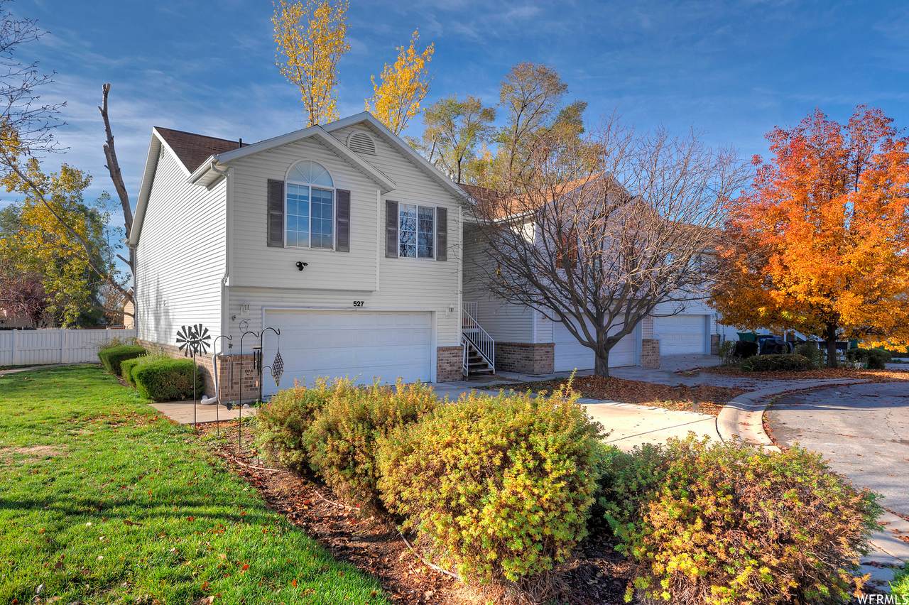 527 230 - Photo 1
