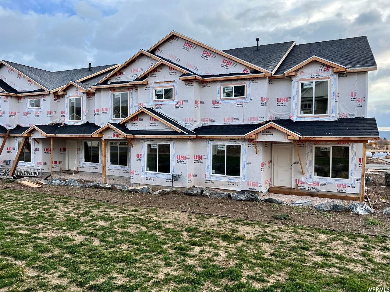 260 Seasons Ln - Photo 1