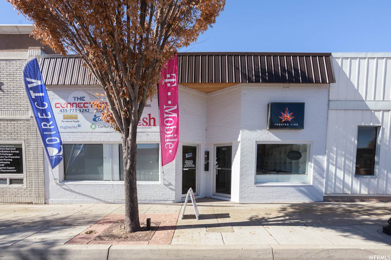 167 Main - Photo 1