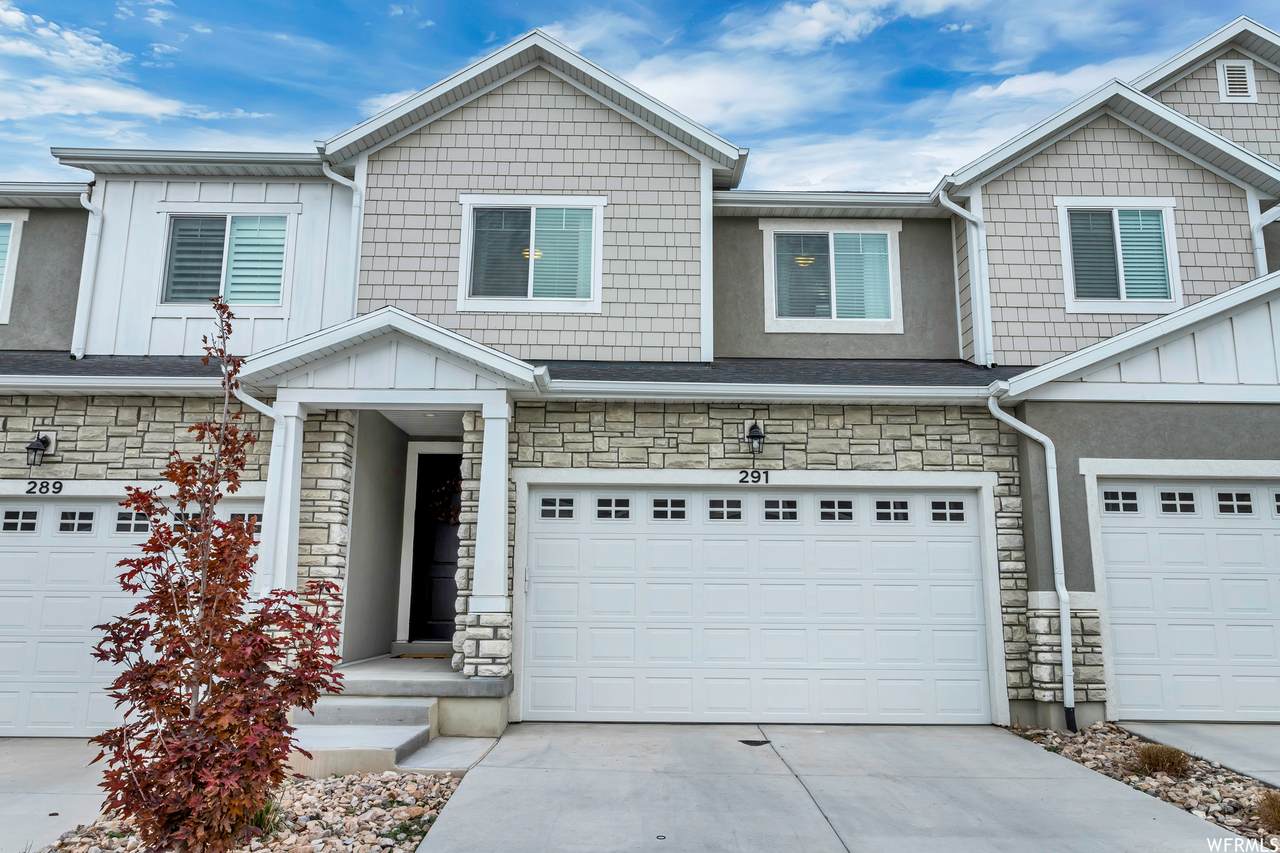 291 Eaglewood Dr - Photo 1