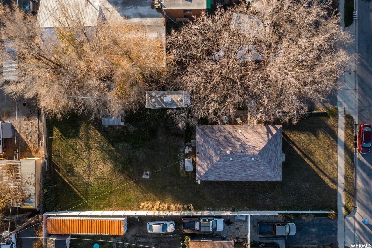 969 Colmar Ave - Photo 1