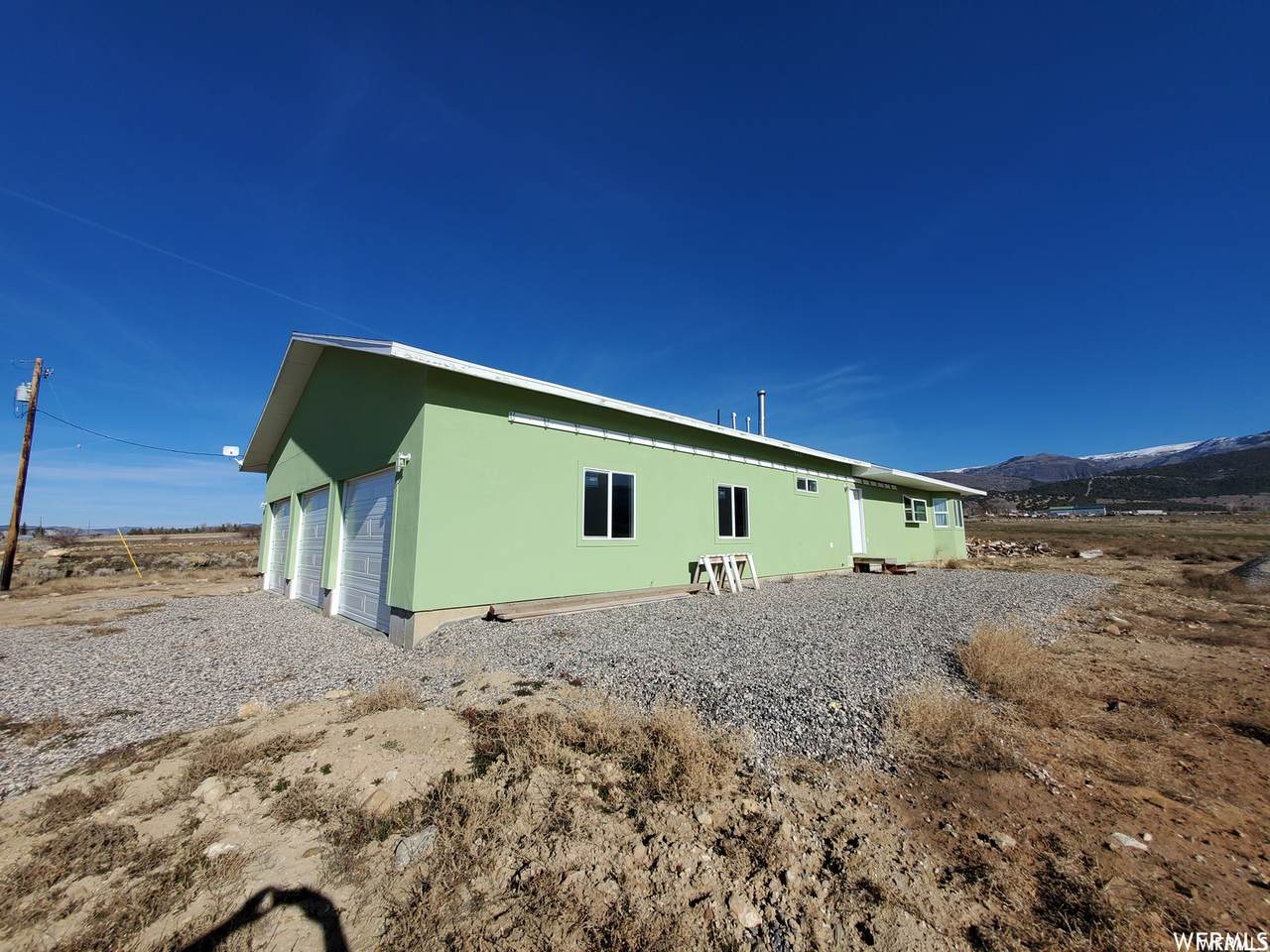 21656 11370 - Photo 1