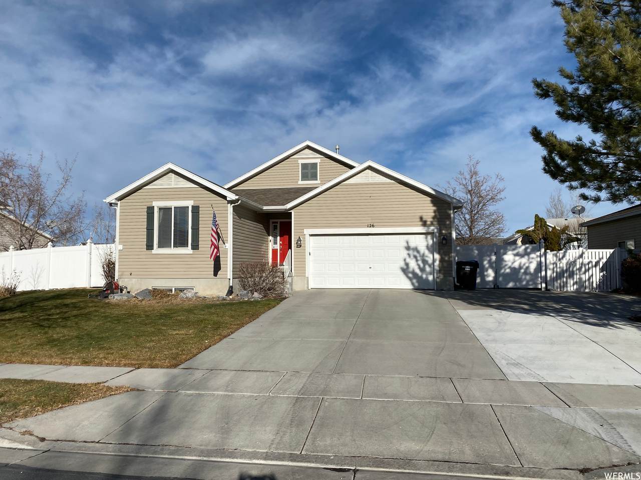 126 Dory Ln - Photo 1