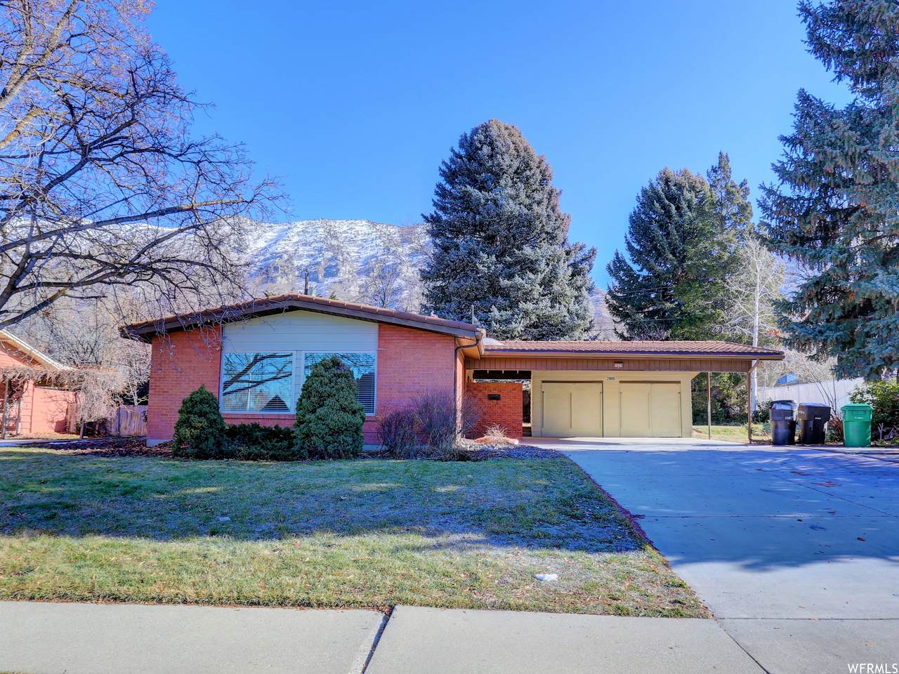 2806 Timpview Dr - Photo 1