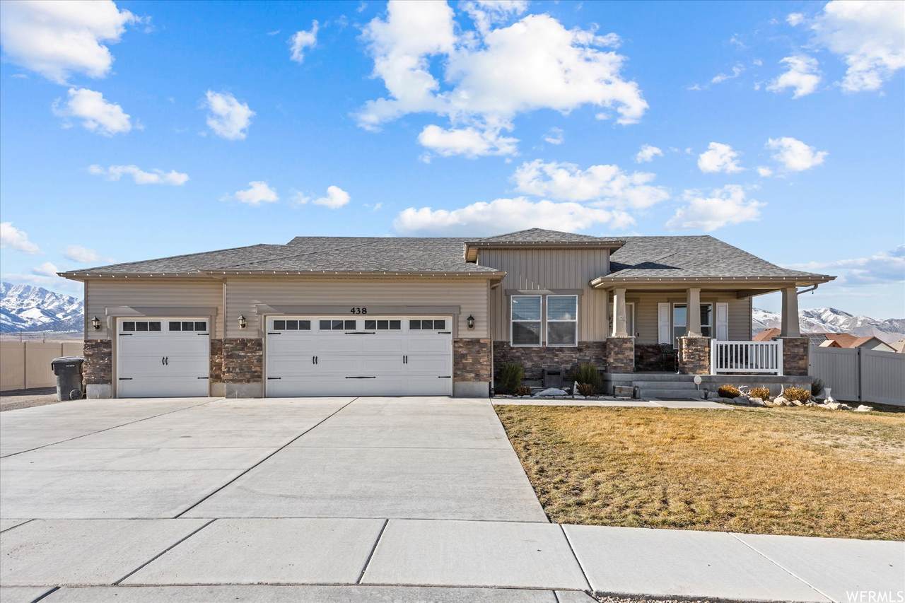 438 Horseshoe Rd - Photo 1