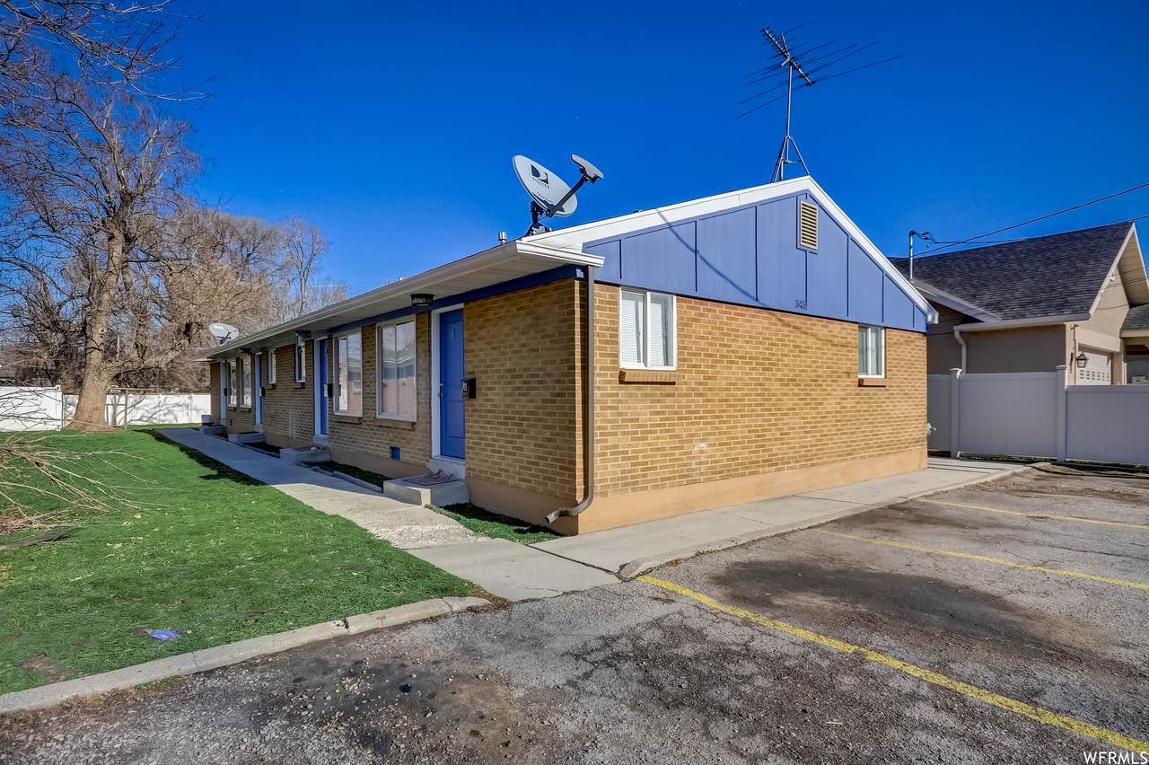343 Lambourne Ave - Photo 1