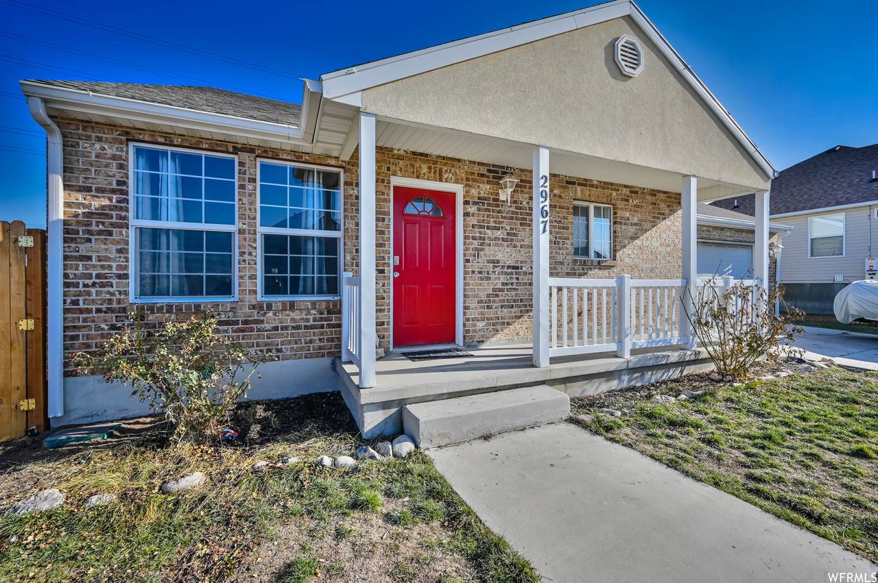 2967 Burdock Dr - Photo 1