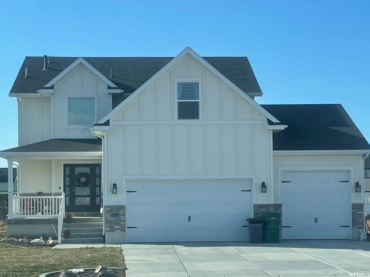 727 325 - Photo 1