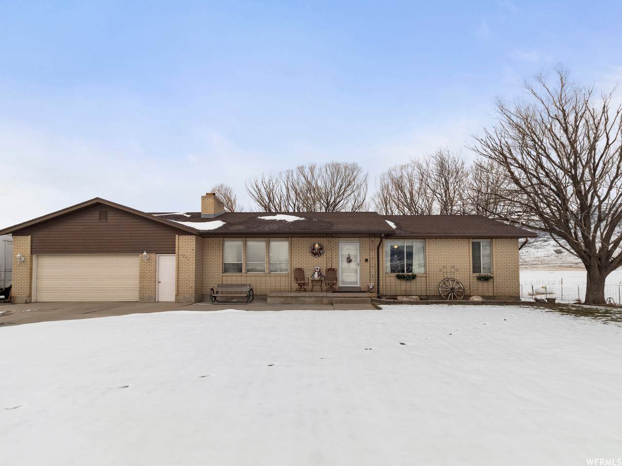 1371 Bryan Rd - Photo 1
