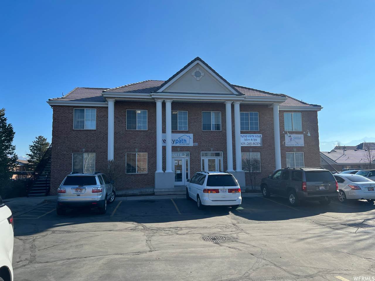 5665 Redwood Rd - Photo 1