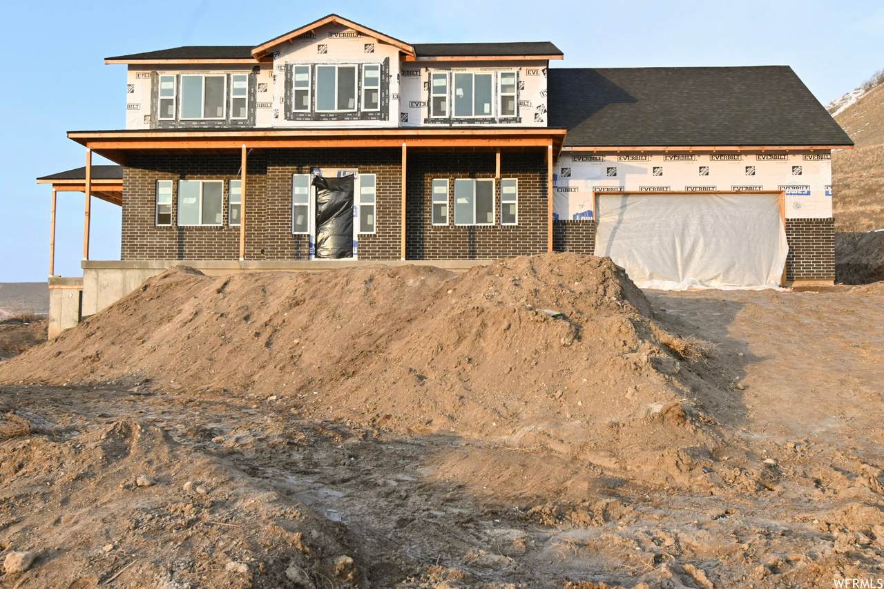 887 Castle Rock - Photo 1
