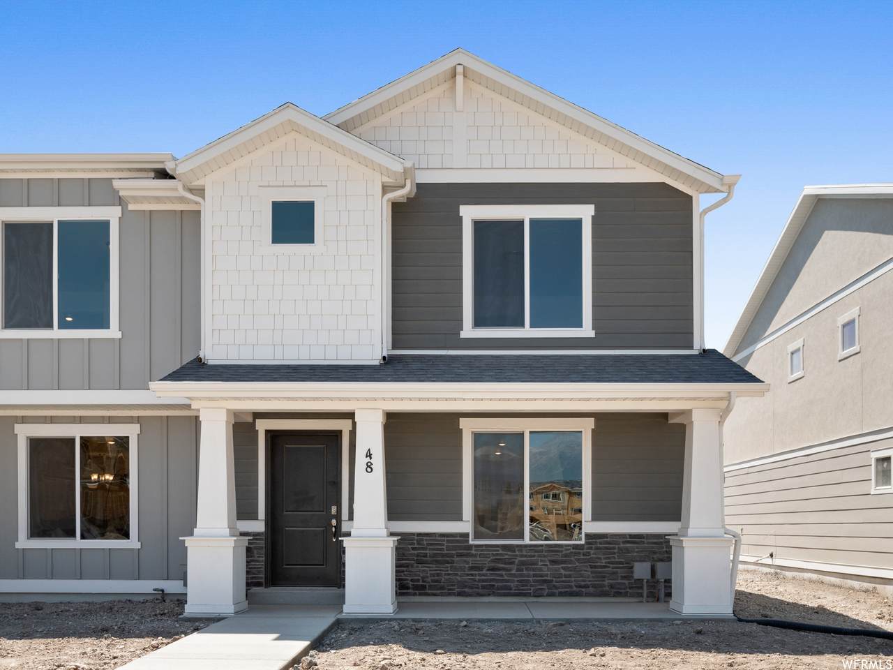 1453 Harvest View Dr - Photo 1