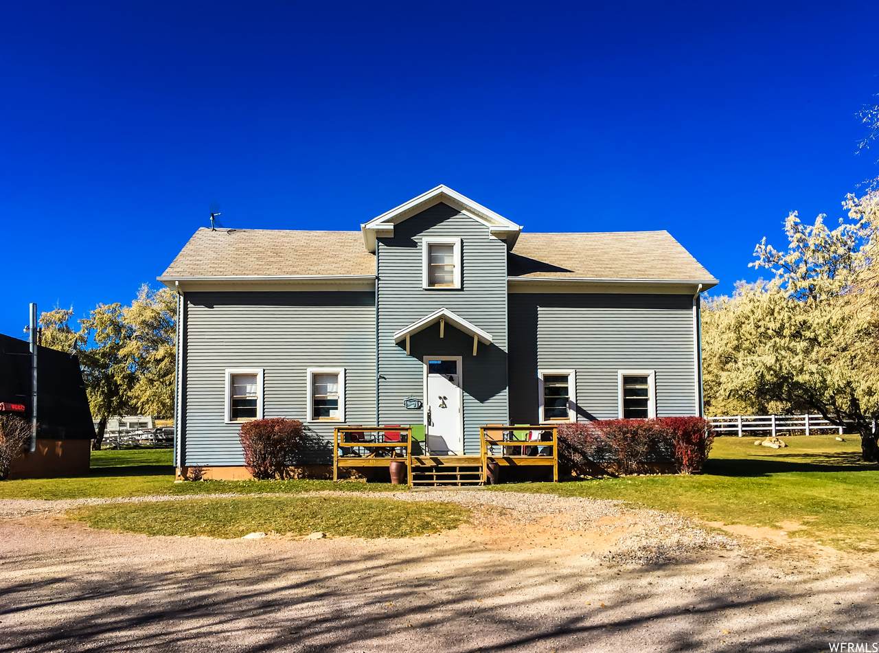265 Hwy 43 - Photo 1