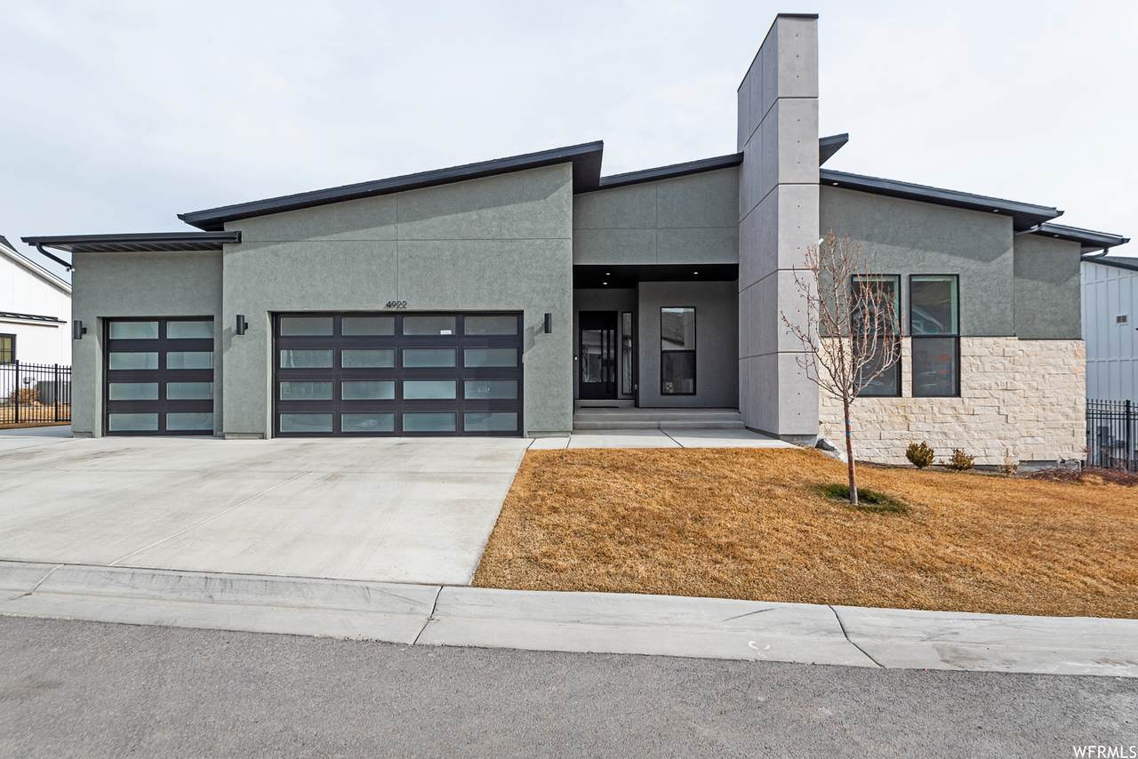 4922 Upper Bend Dr - Photo 1