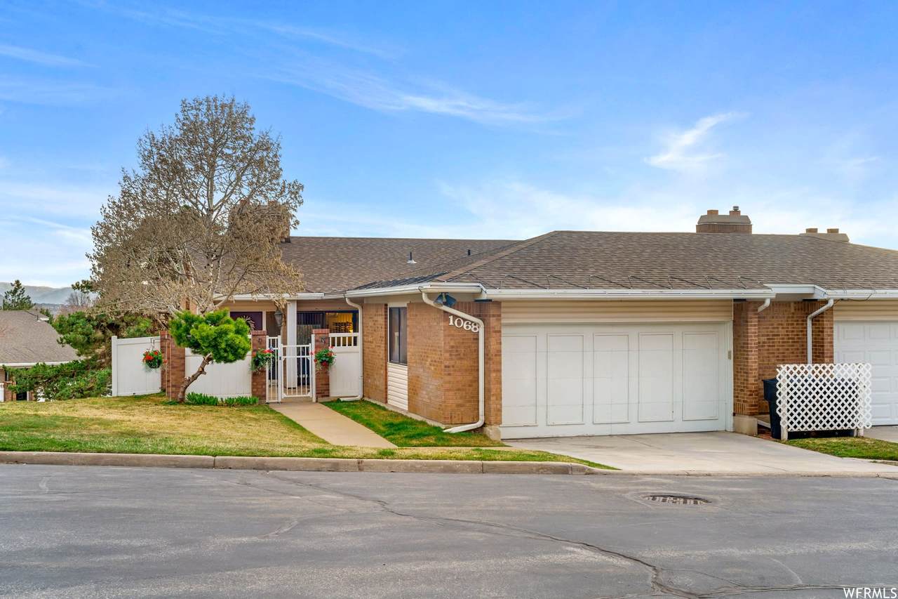 1068 Fremont Rd - Photo 1