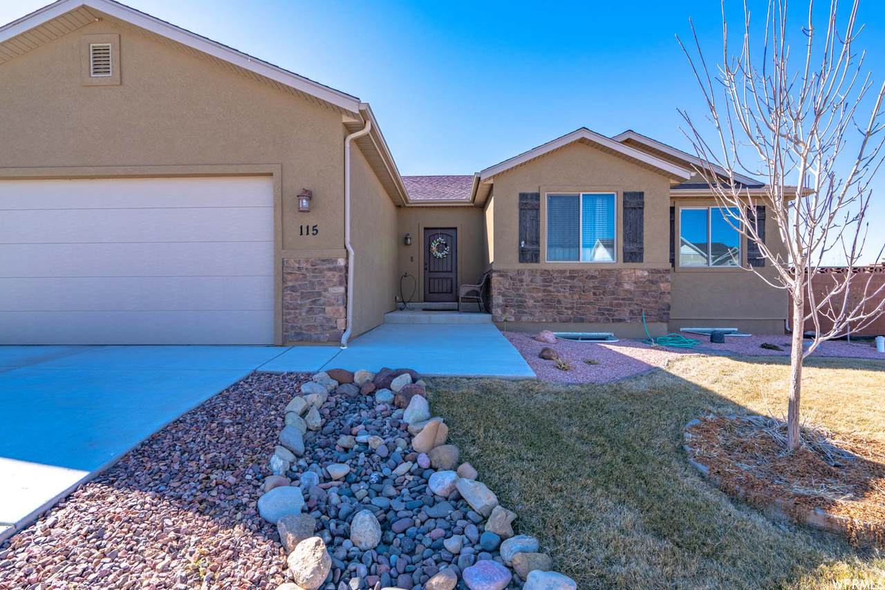 115 2825 Cir - Photo 1