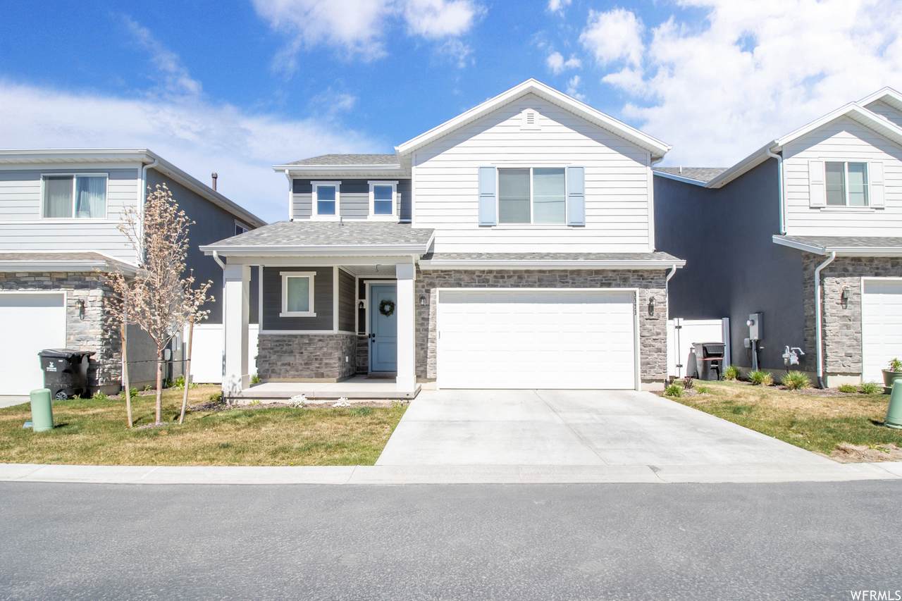 3323 Burkhill Ln - Photo 1
