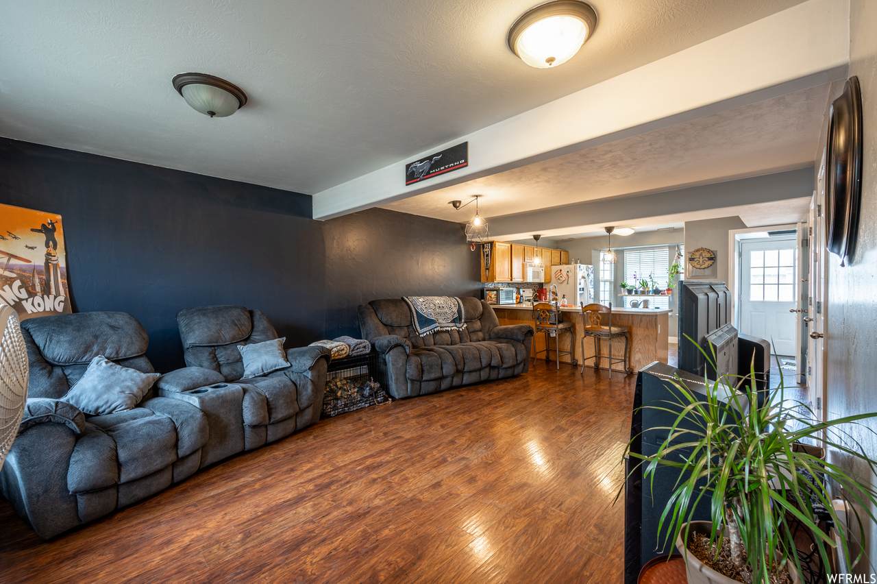 1774 950 - Photo 1