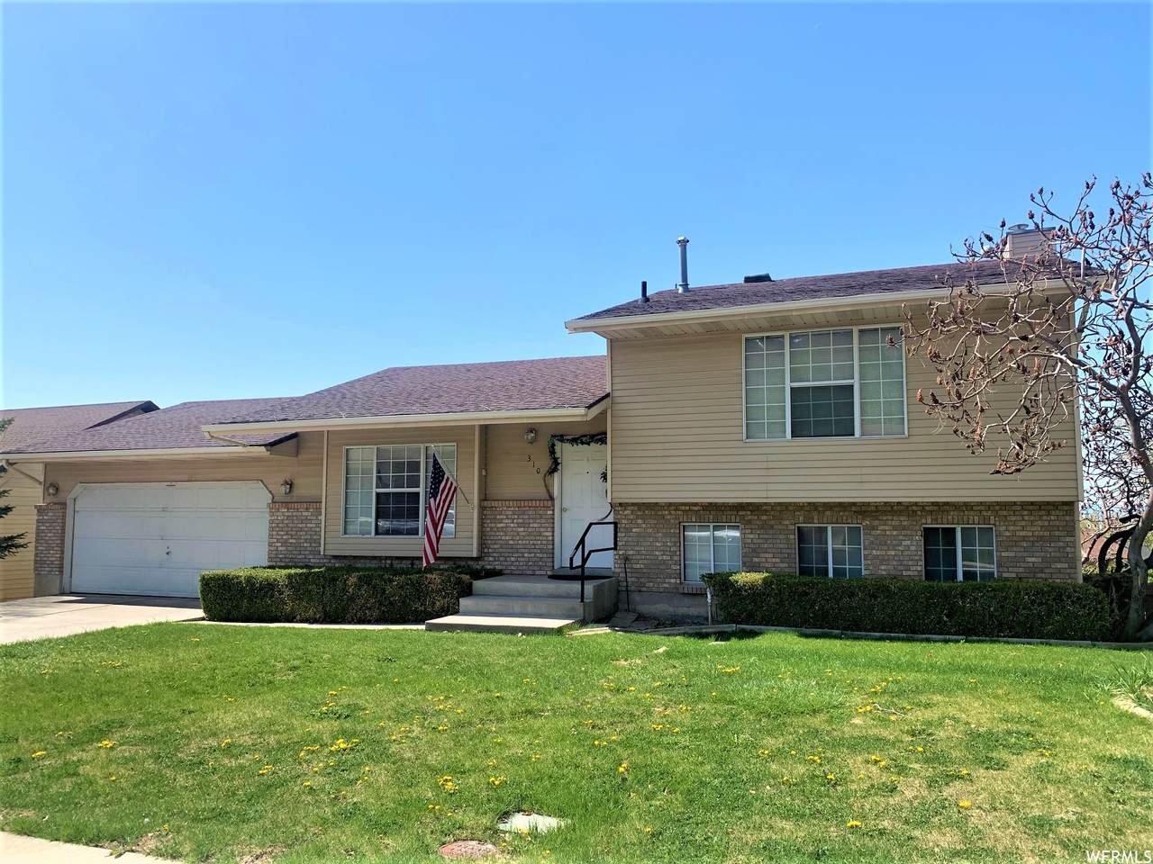 310 Heather Rd - Photo 1