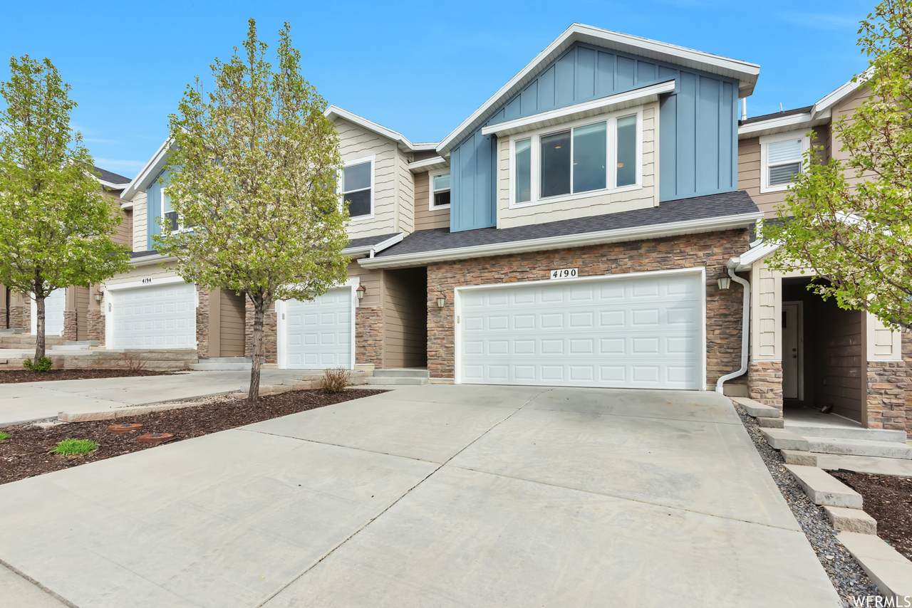 4190 Cresthaven Ln - Photo 1