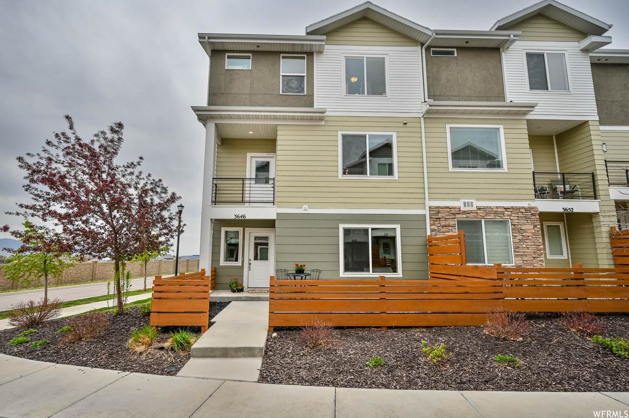 3646 Dusky Sky Ln - Photo 1
