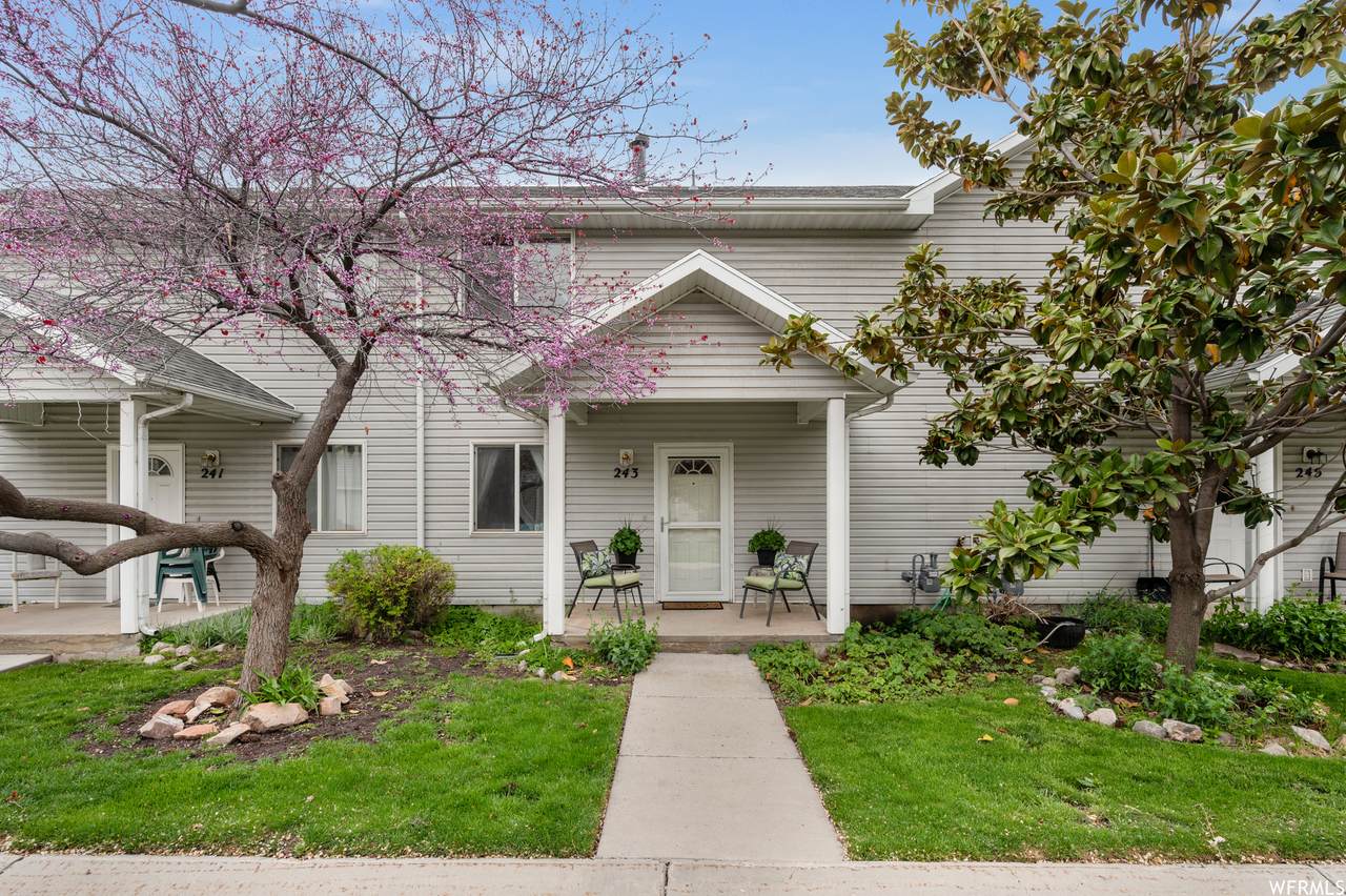 243 Bliss Ct - Photo 1