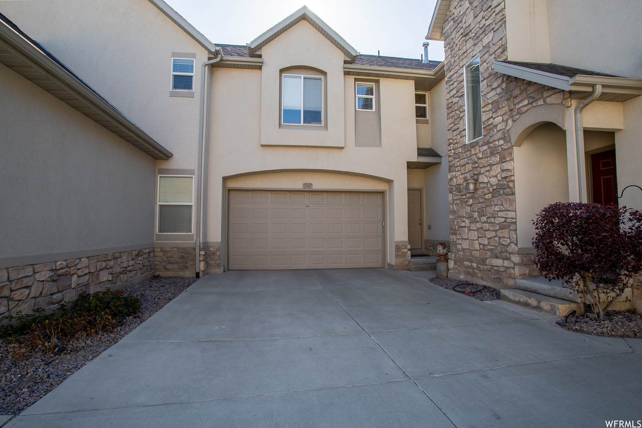 1547 Wynview Ln - Photo 1