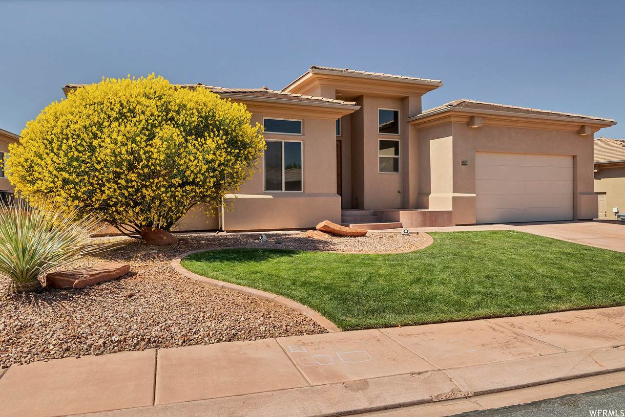 1679 Sonoran Dr - Photo 1